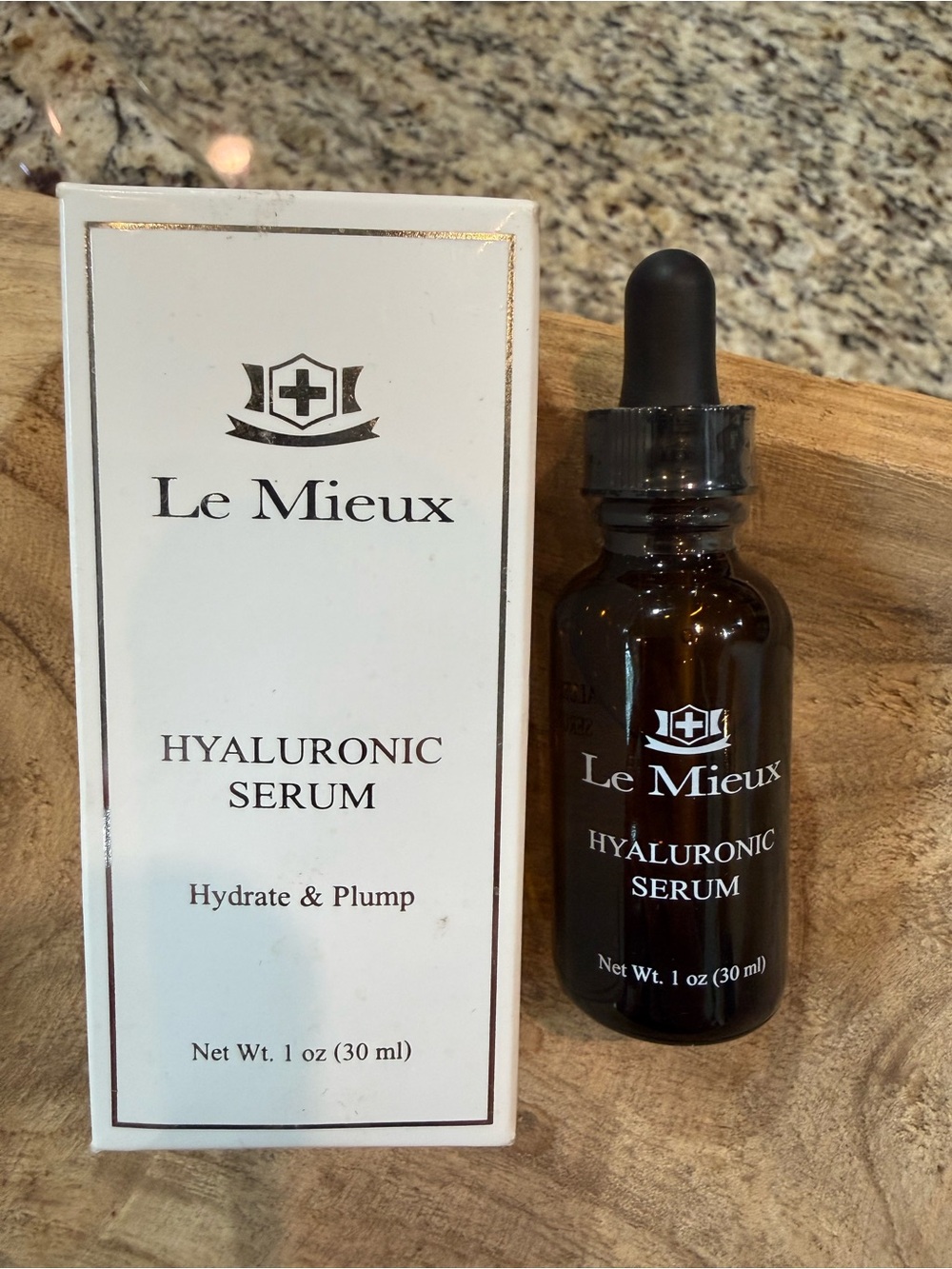 Le Mieux Hyaluronic Serum - Hydrating - sealed and in box